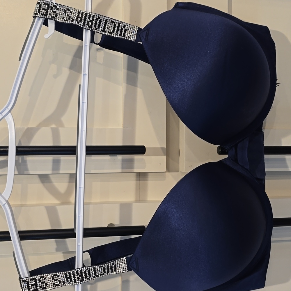 Victoria's Secret Underwire Very Sexy Push-Up Bra with Embellished Straps - Picture 8 of 11